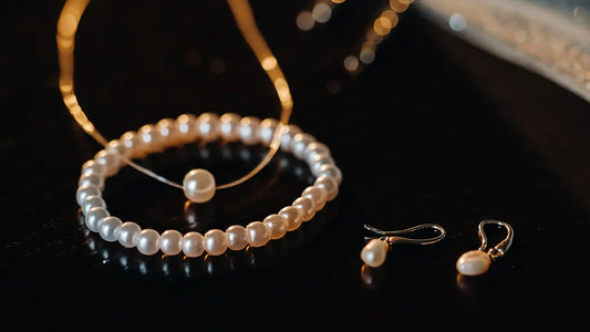 Essential Tips for Keeping Your Pearl Jewelry Pristine