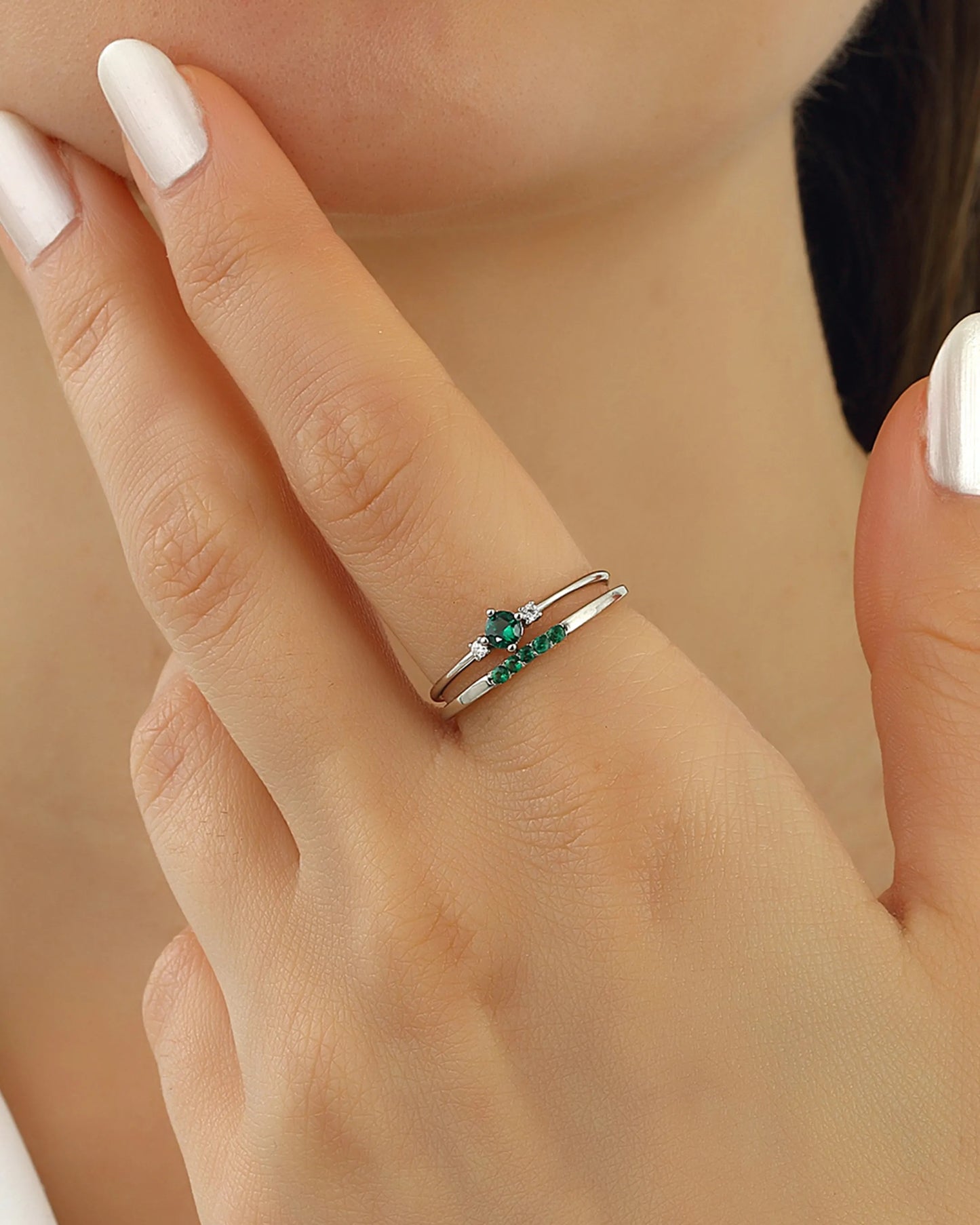 Modern Emerald Stone Silver Ring Combination