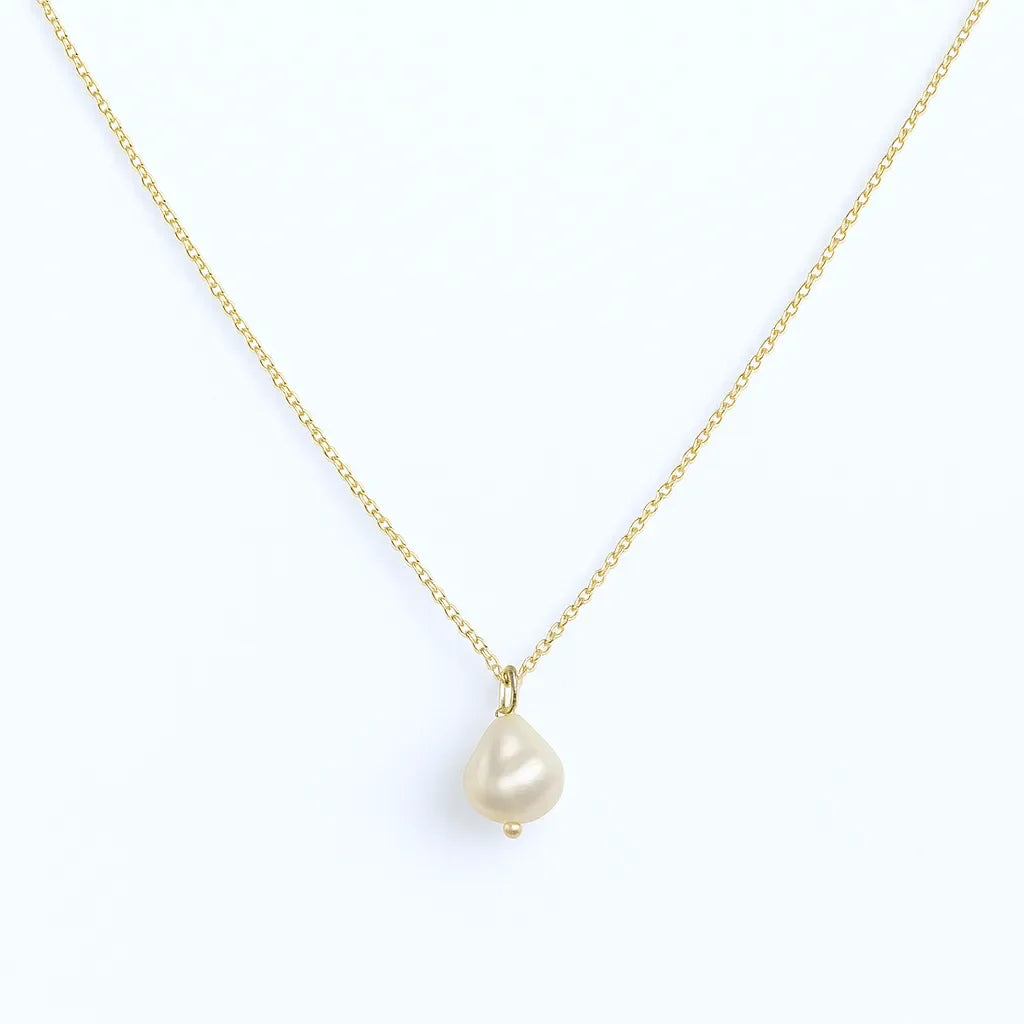 Fleur de Perle Single Baroque Pearl Pendant Necklace