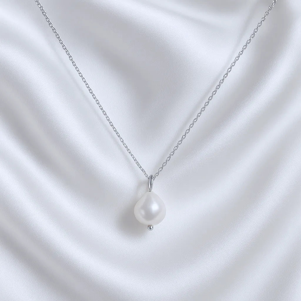 Fleur de Perle Silver Single Baroque Pearl Pendant Necklace