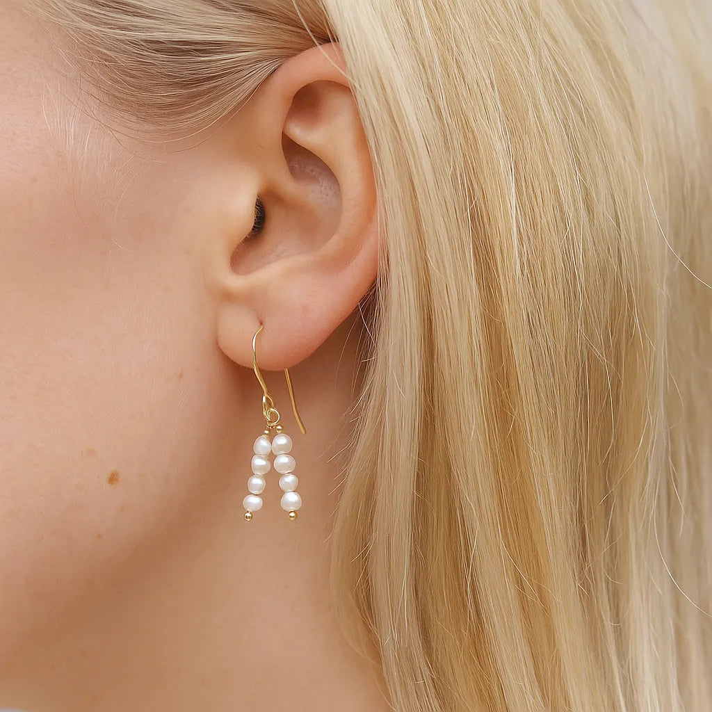 Voile d’Or Hook Drop Earrings