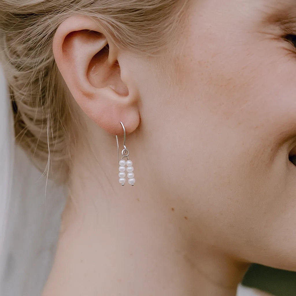 Voile d’Or Silver Hook Drop Earrings