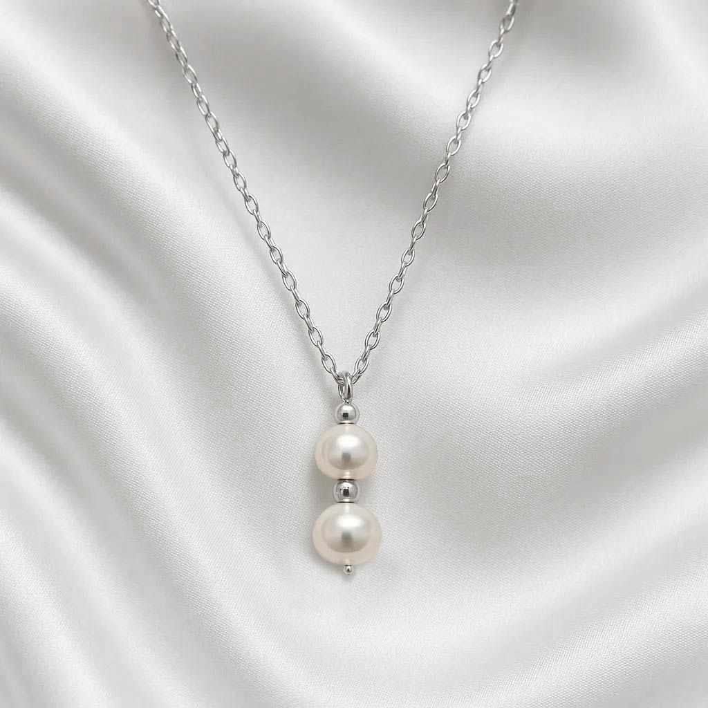 Fleur Céleste Silver Pearl Necklace