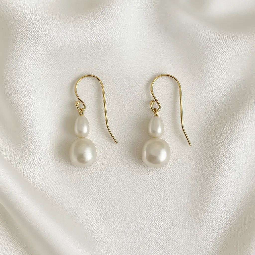 Beth Hook Large Pearl Earrings
