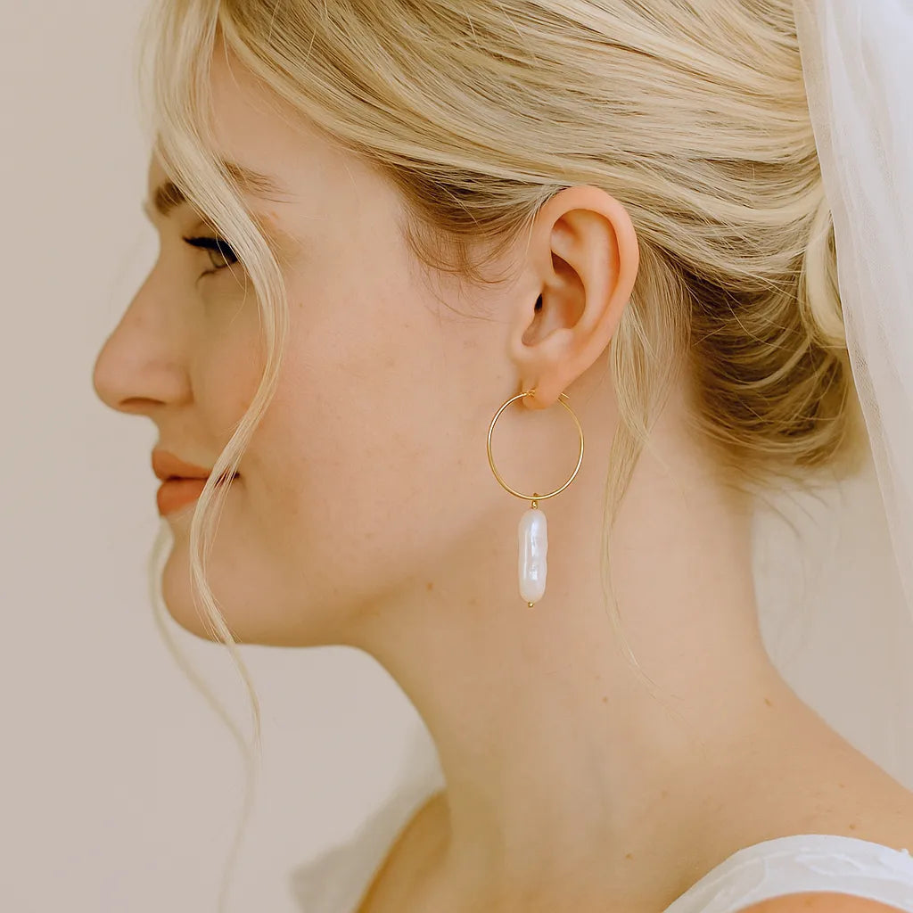 Perla Opaline Pendant Pearl Drop Earring