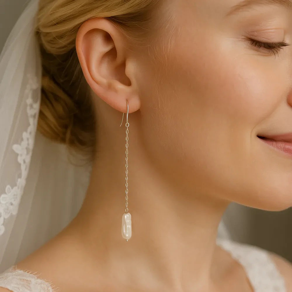 Perla Céleste Silver Long Chain Pearl Drop Earrings