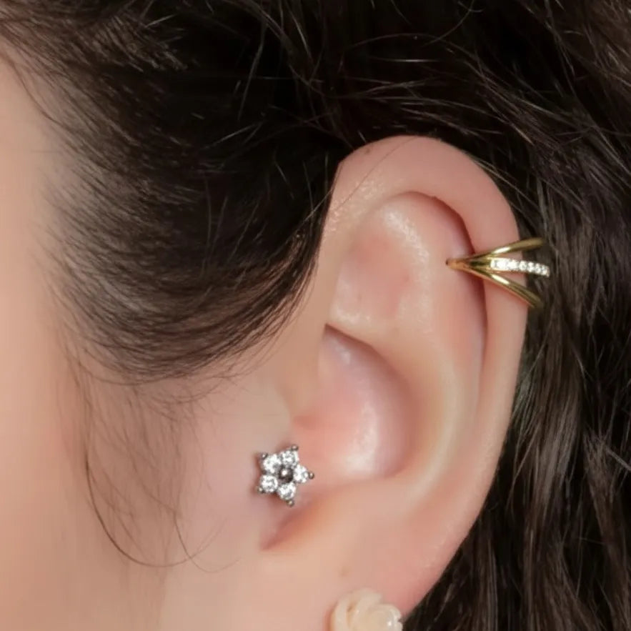 Triple Crystal Hinged Helix Piercing