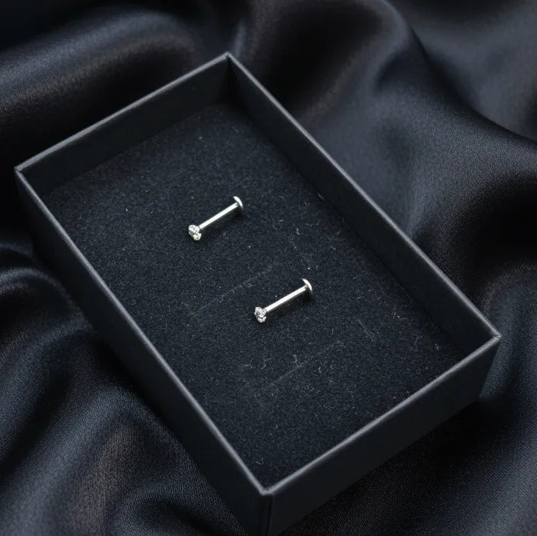 Classic Labret Stud Piercing 2 Piece