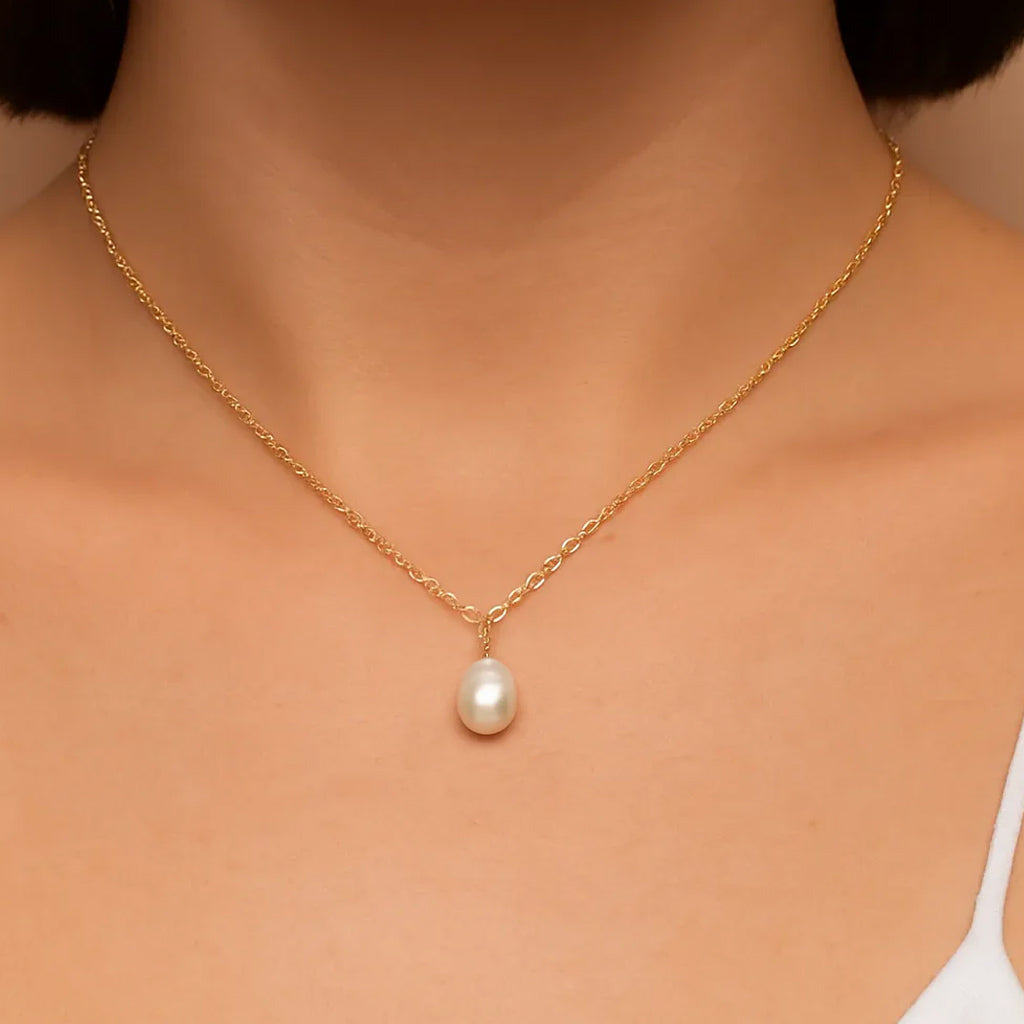 Voile d’Or Single Classic Pearl Necklace