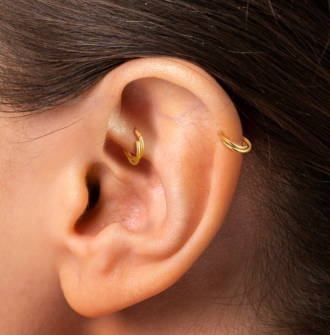 Gold Classic Twist Helix Piercing