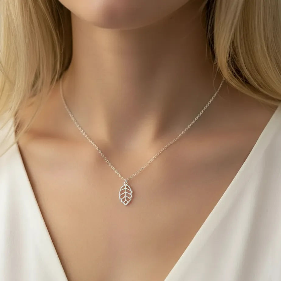 Sterling Silver Silver Maple Leaf Pendant Necklace