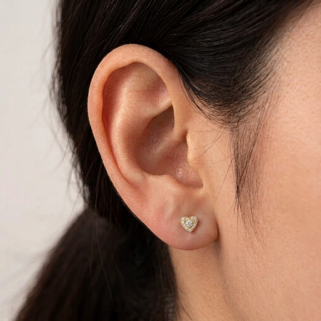 Crystal Heart Titanium Piercing